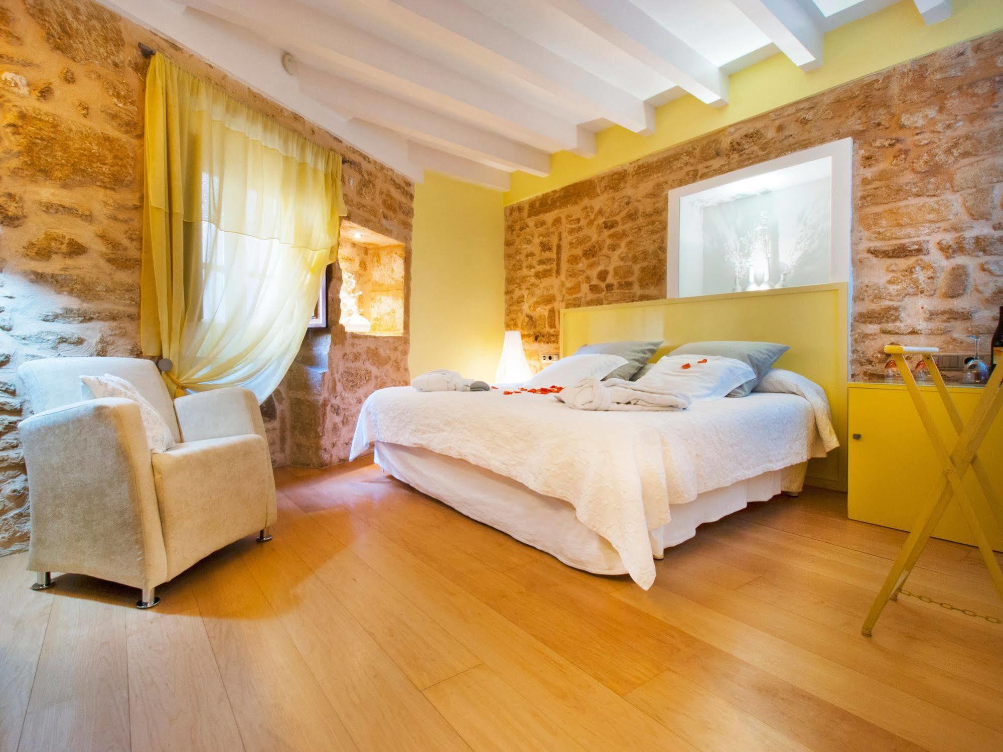 Cas Ferrer Nou Hotelet Alcudia  Bagian luar foto