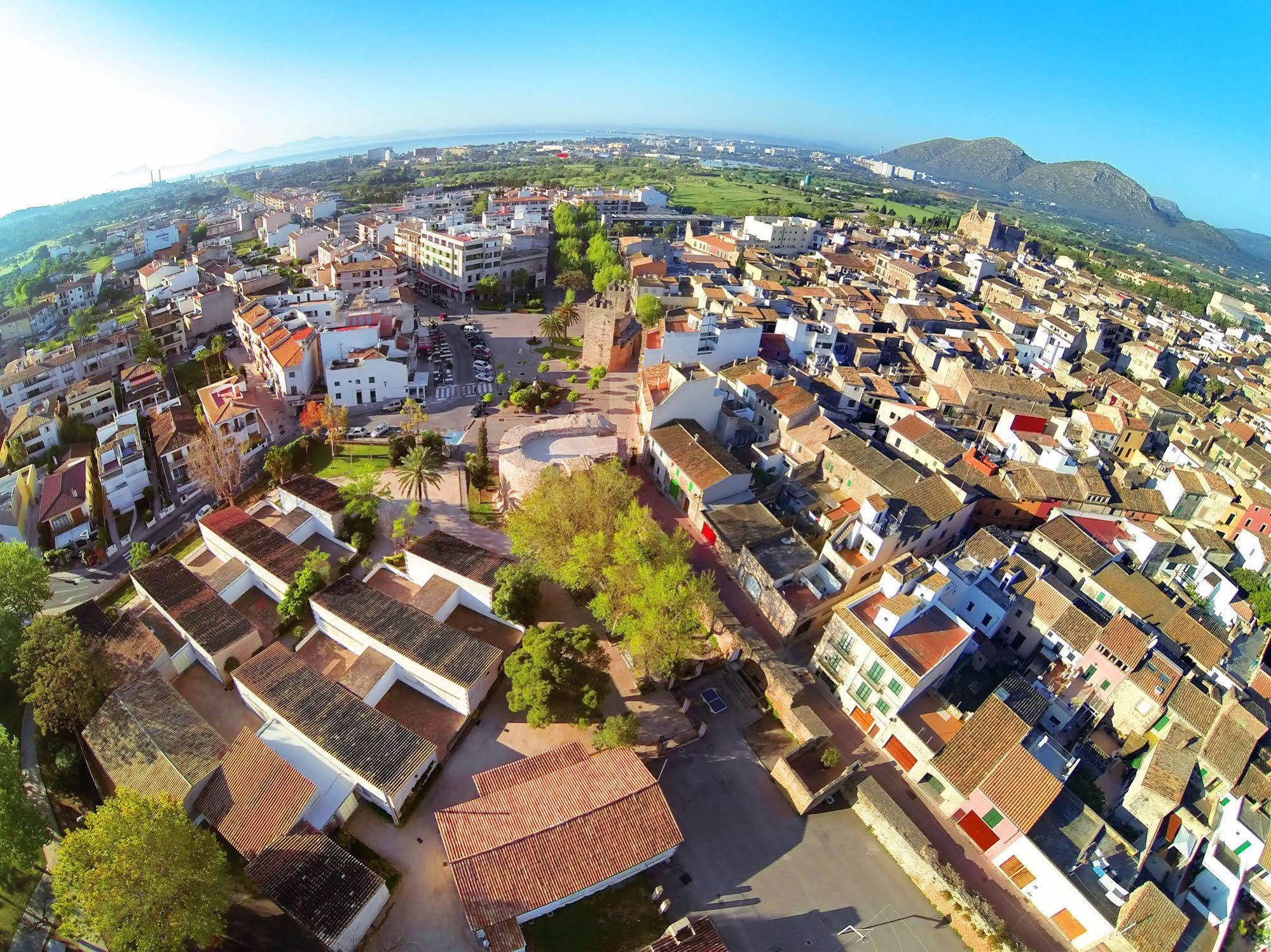 Cas Ferrer Nou Hotelet Alcudia  Bagian luar foto
