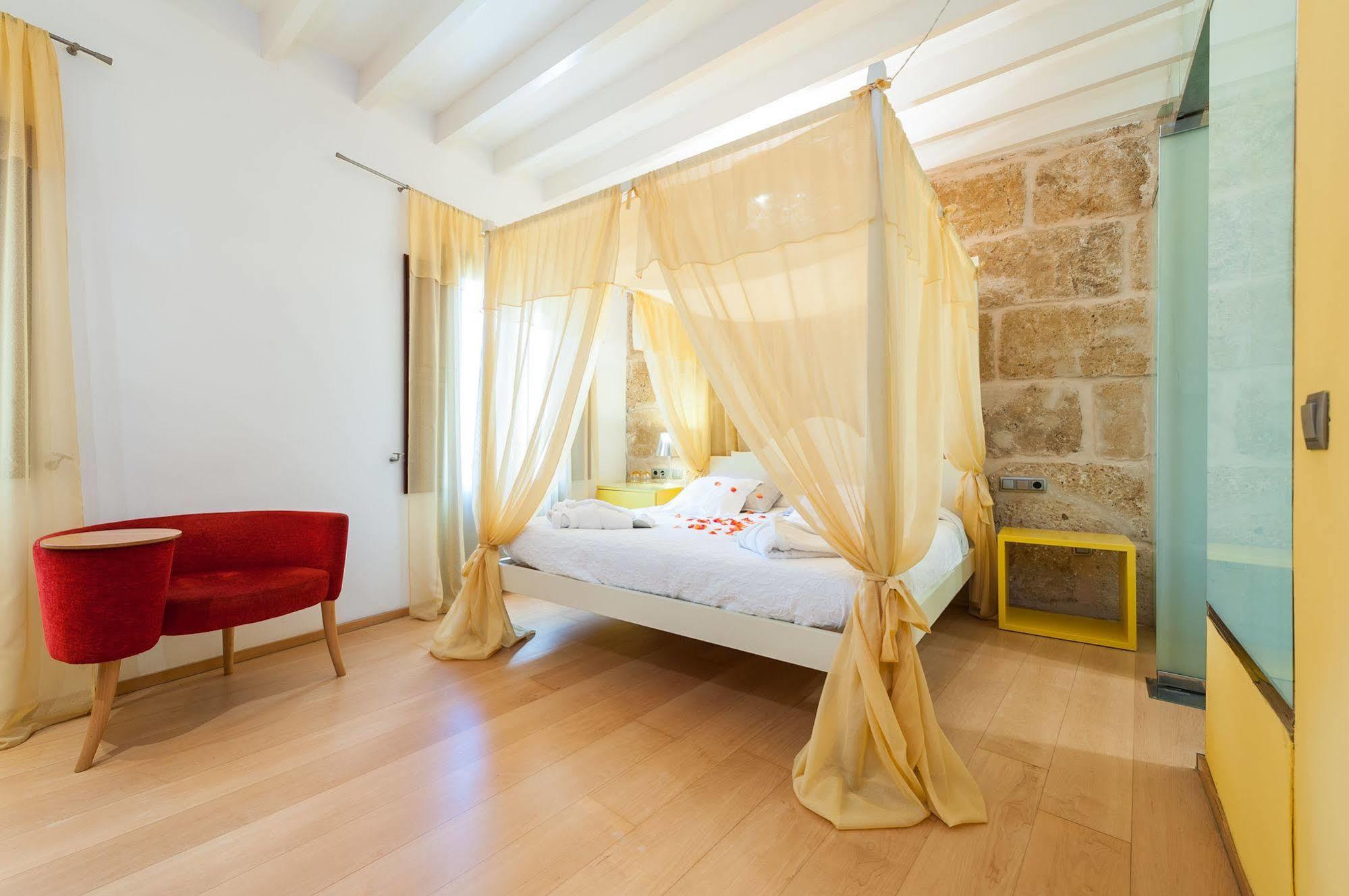 Cas Ferrer Nou Hotelet Alcudia  Bagian luar foto